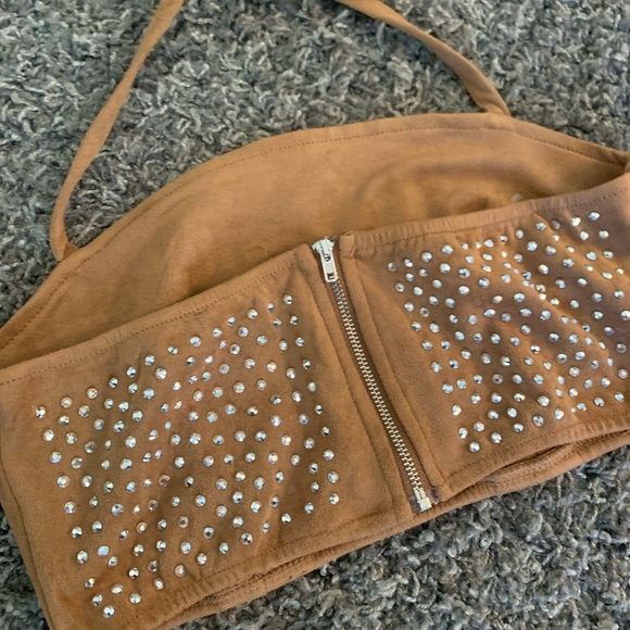 NEW! Sparkly/ tan 2 piece set - Picture 8 of 8